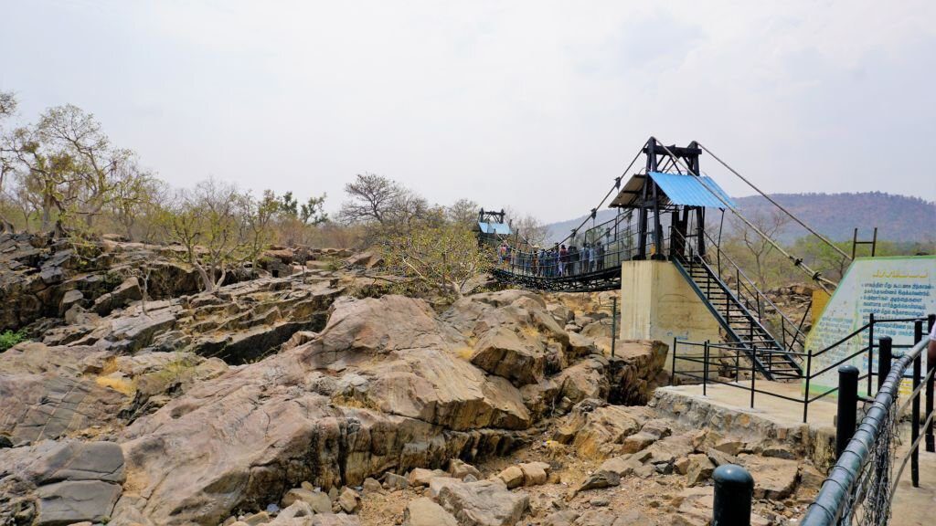 Hogenakkal Falls in Tamil Nadu