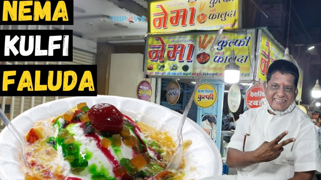 Famous food places in Indore