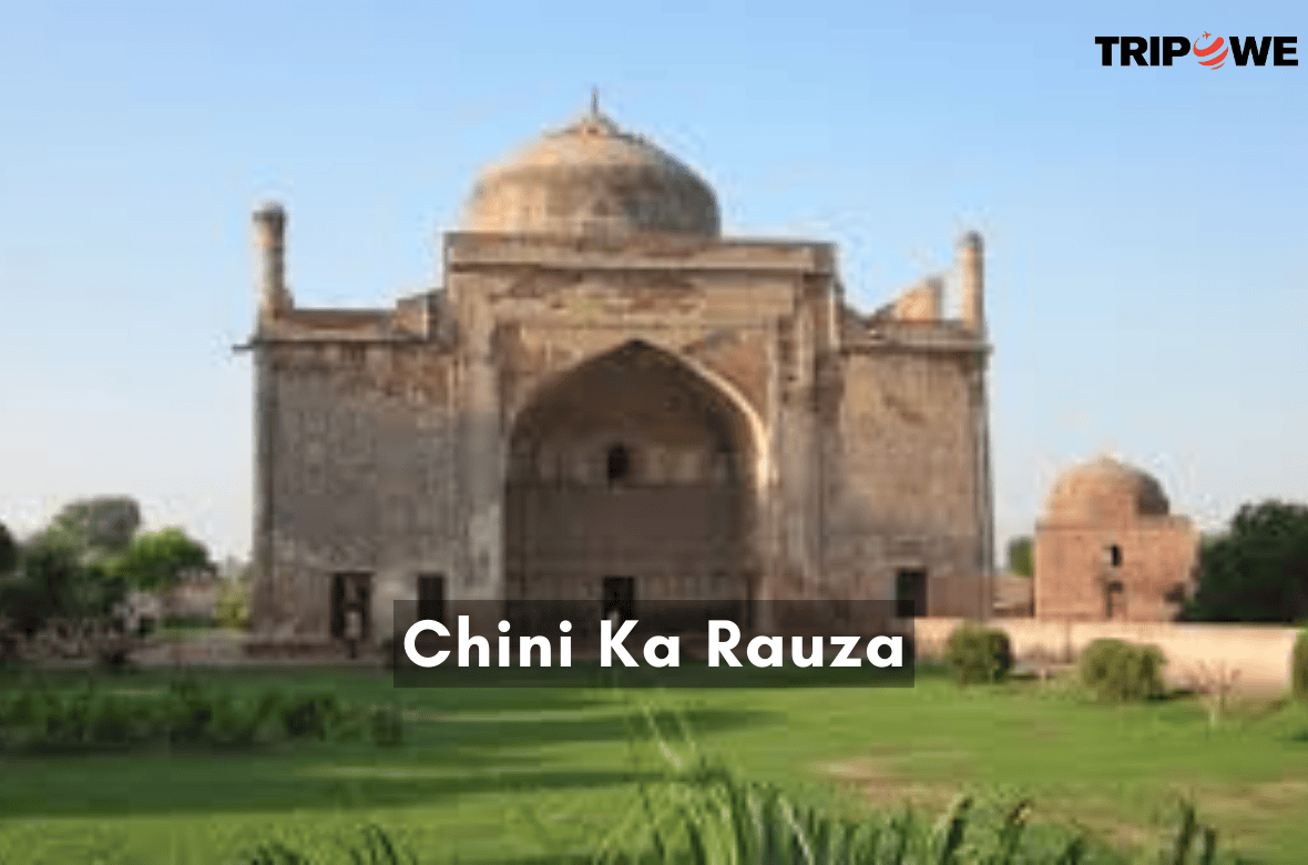Chini Ka Rauza tripowe.com