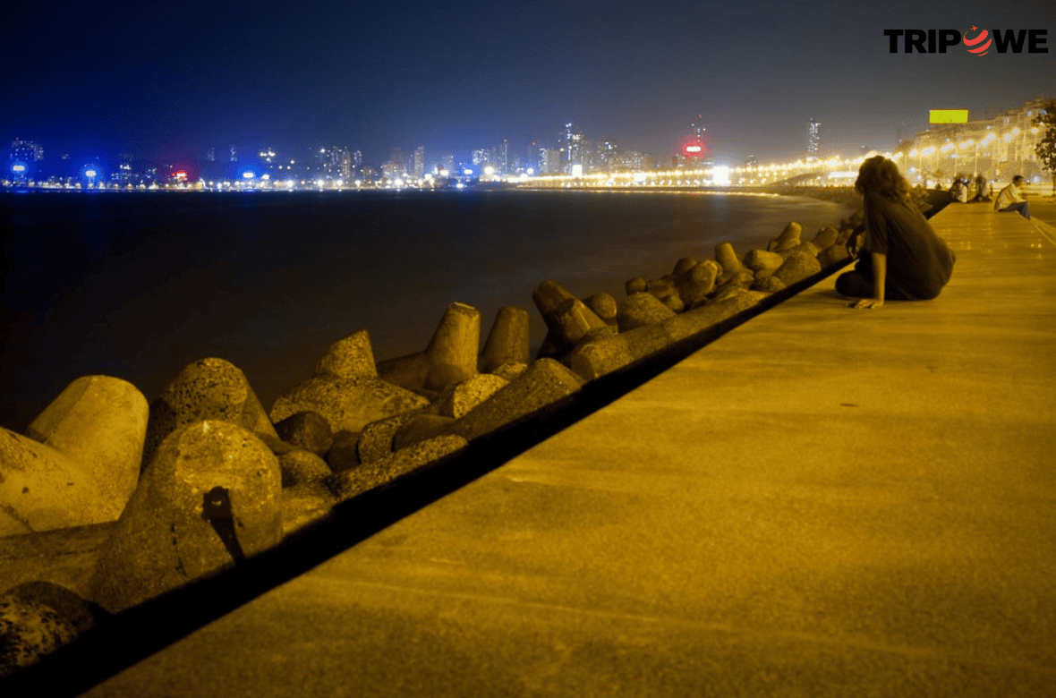 Marine Drive Travel Guide tripowe.com
